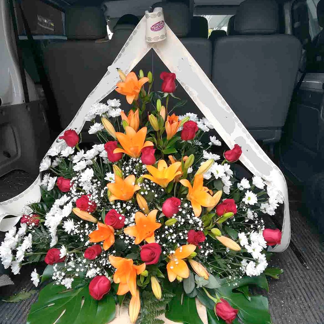 Funeraria Santa María flores de muerto