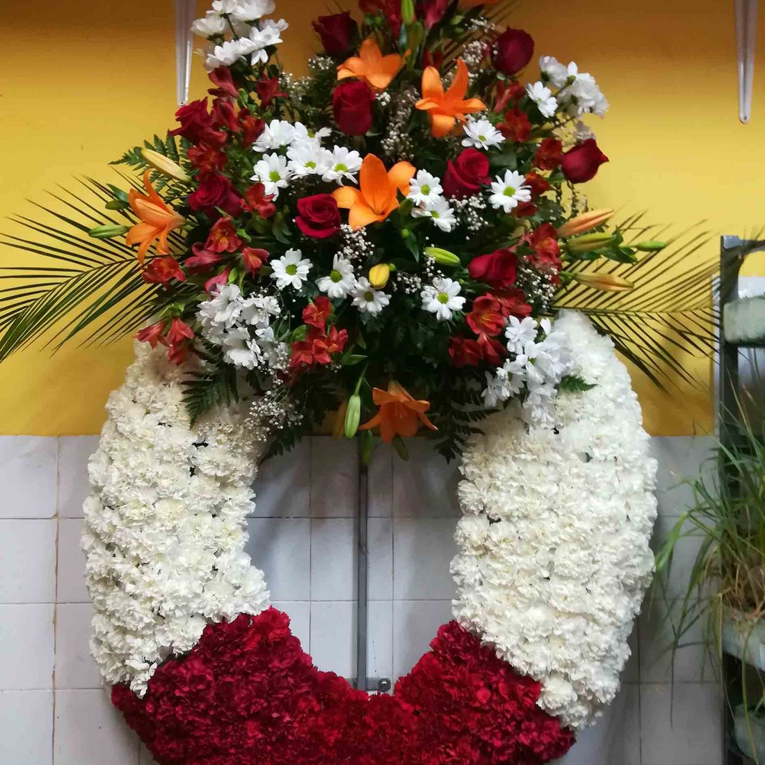 Funeraria Santa María flores de muerto